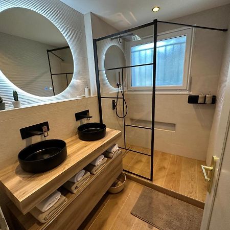 Apartamento Minois Saint-Genet-Lerpt Exterior foto