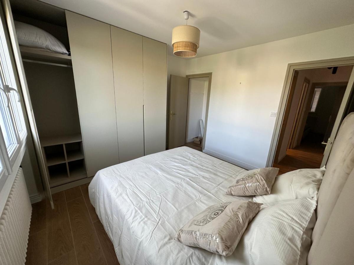 Apartamento Minois Saint-Genet-Lerpt Exterior foto