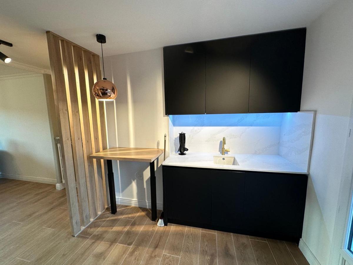 Apartamento Minois Saint-Genet-Lerpt Exterior foto