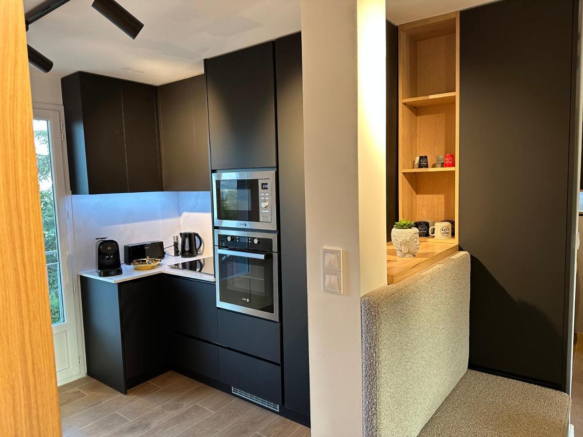 Apartamento Minois Saint-Genet-Lerpt Exterior foto
